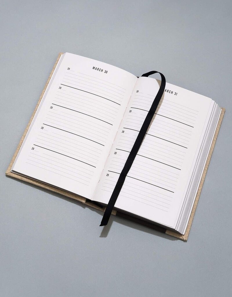 ONE LINE A DAY - A five-year memory book (CANVAS)