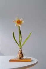 Trovelore Daffodil – Textile Art Object