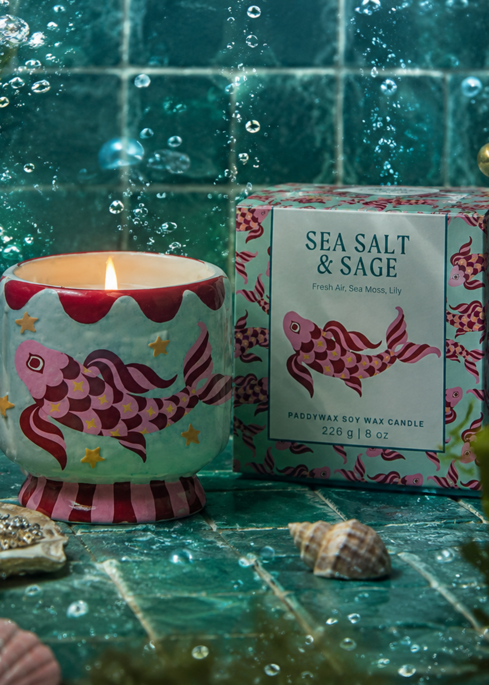 PADDYWAX A DOPO   226g  Keramische kaars Koi Fish | Zeezout & Salie