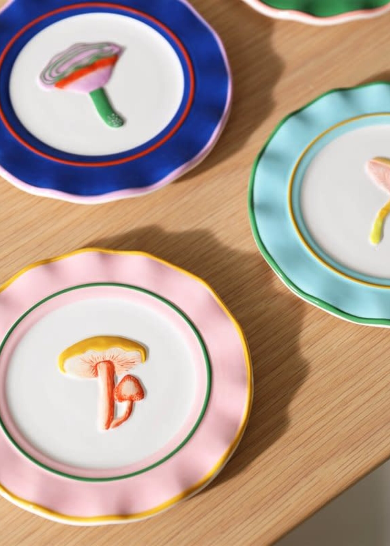 Magic Mushroom dessertbordjes met vier verschillende paddenstoelen – set van 4