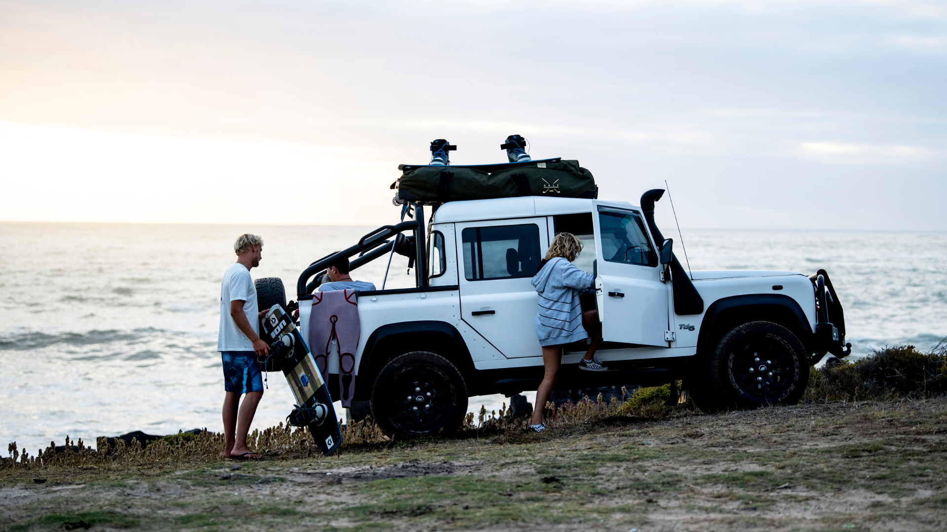 DE SURF BOARDBAG, HÉT ESSENTIËLE ITEM VAN JE REIS 