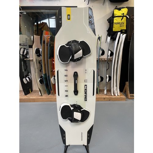 Core Fusion 5 137 met Union Pro 4 Binding Core Fusion 5 137 met Union Pro 4 Binding
