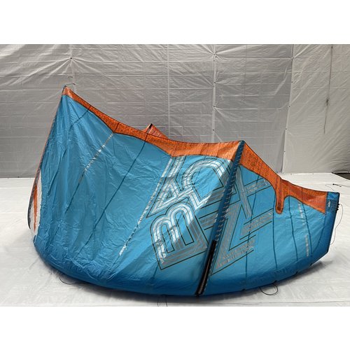 F-one Bandit 8, 12m2 incl. bar F-one Bandit 8, 12m2 incl. bar