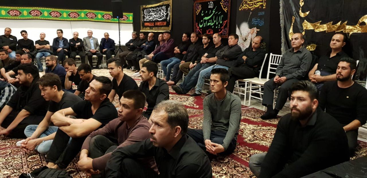 Muslims listening to the speech of Seyed Salehi during the events of the month of Muharram