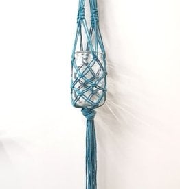 Roos met Witte Stippen Macramé plantenhanger - kleur turquoise - 100% katoen