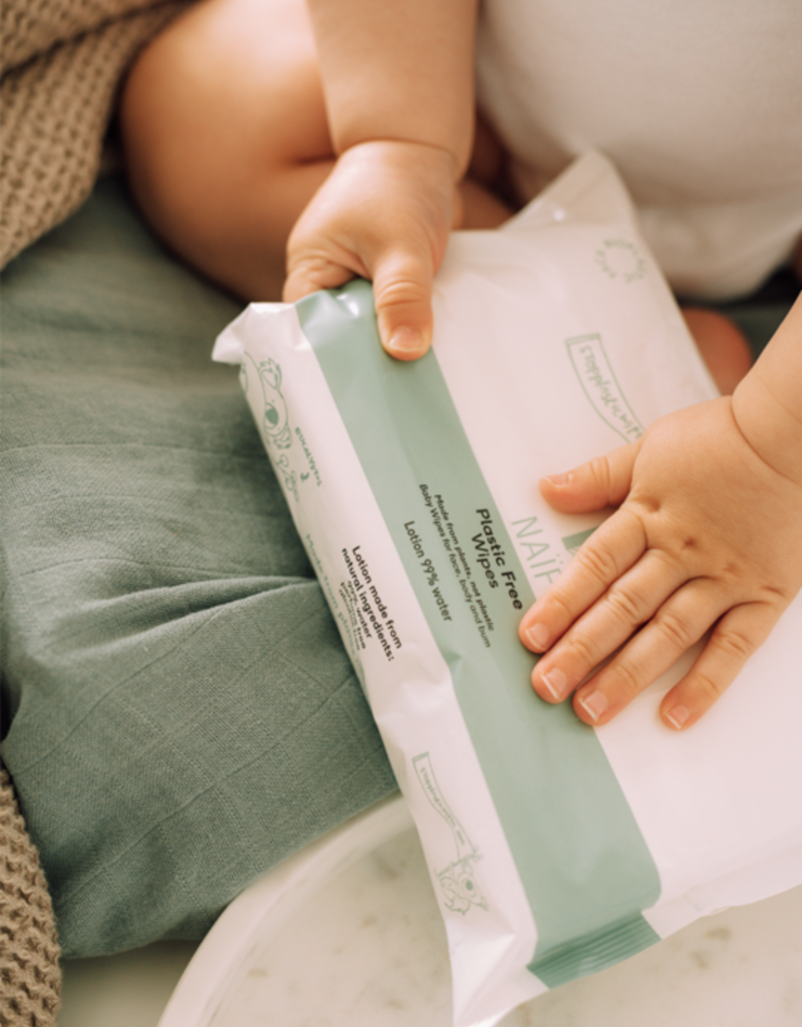 Naïf Baby wipes plastic free/Natuurlijke plasticvrije billendoekjes 54 stuks