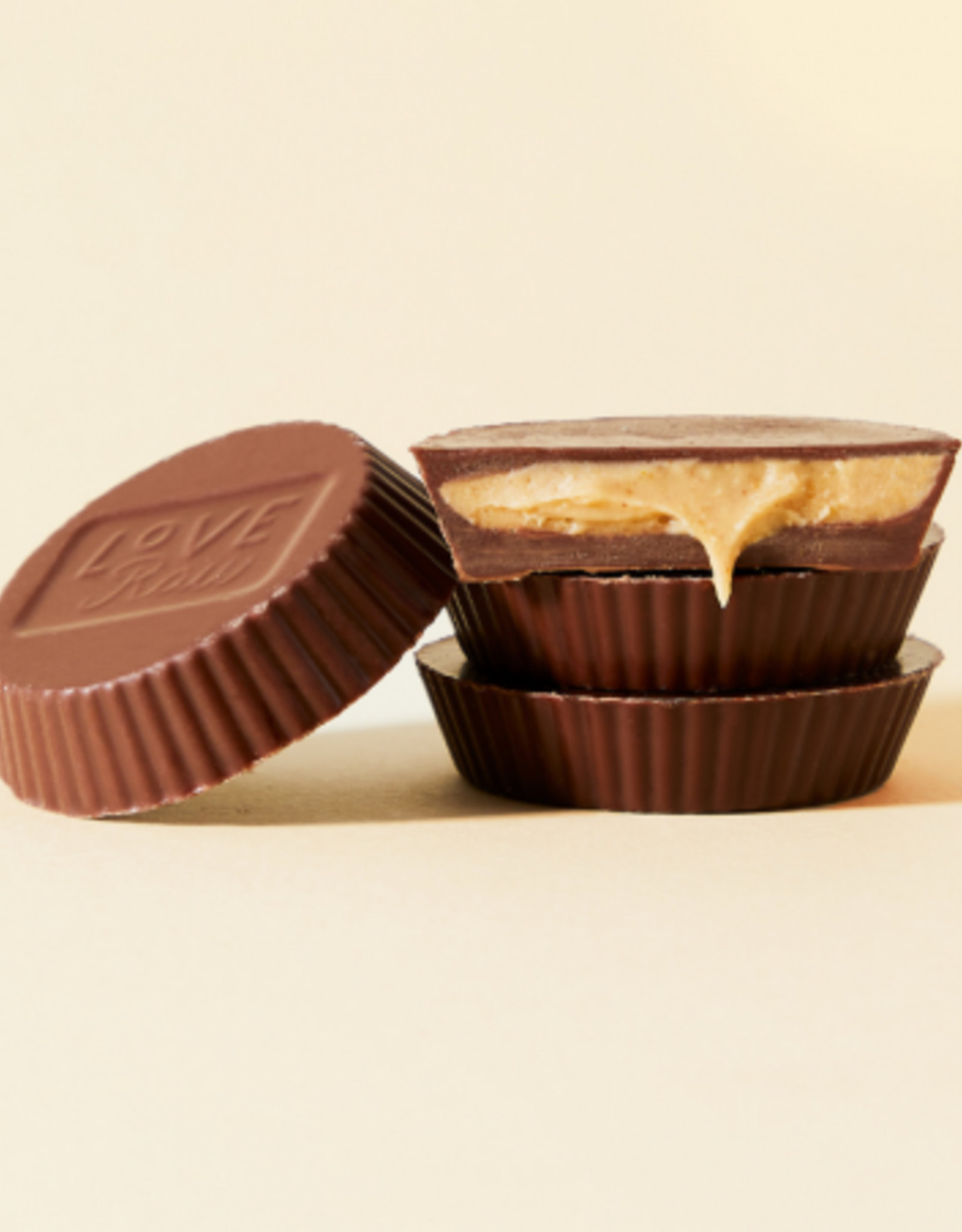 Love Raw Love raw 2 chacolate butter cups peanut butter 34g