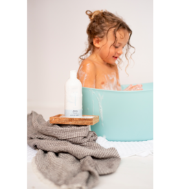 Naïf Naïf Verzorgende Badschuim / Relaxing Bath Foam Baby+Kidscare 500ml