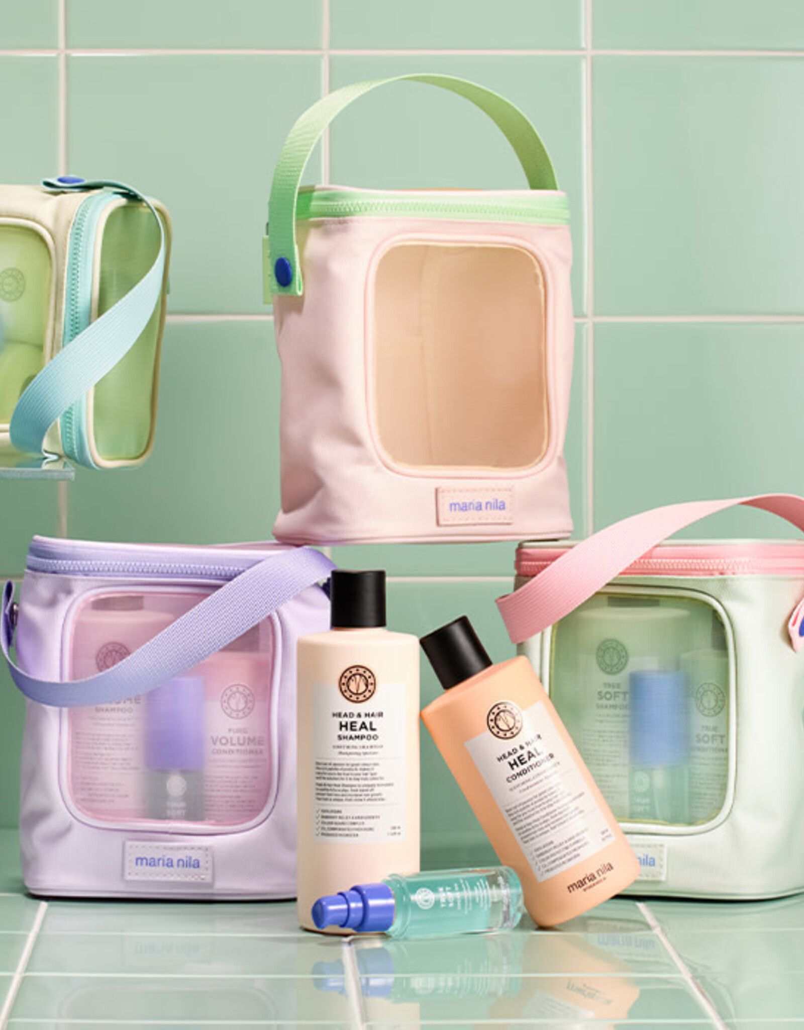 Maria Nila The True Soft Bag   -   SHAMPOO 350 ML   -   CONDITIONER 300 ML   -   ARGAN OIL 30 ML