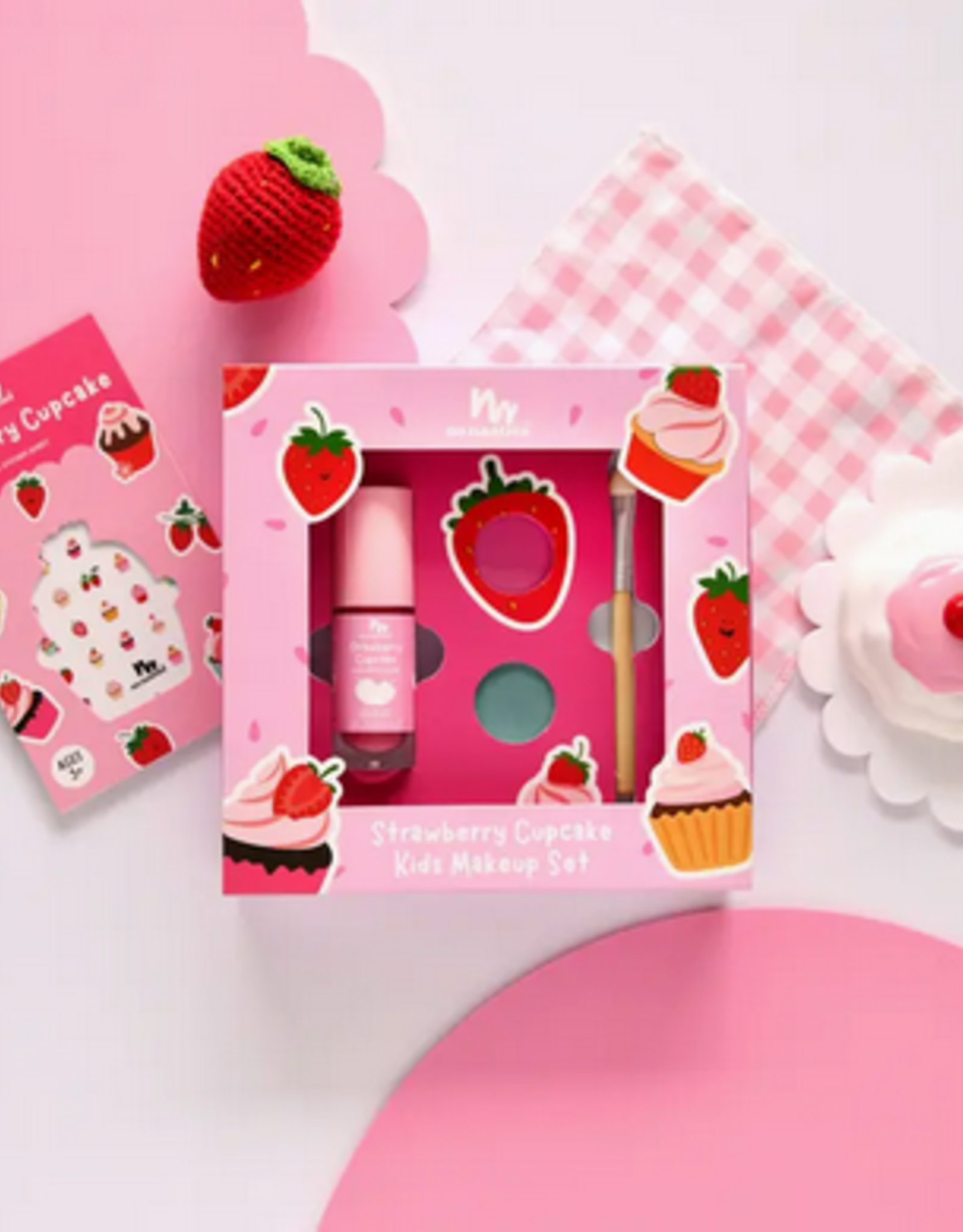 No nasties Strawberry Cupcake No Nasties Natural Makeup Gift Set