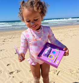 No nasties Mermaid Dreams Natural Kids Makeup Gift Set - No Nasties Kids No nasties Mermaid Dreams Natural Kids Makeup Gift Set - No Nasties Kids