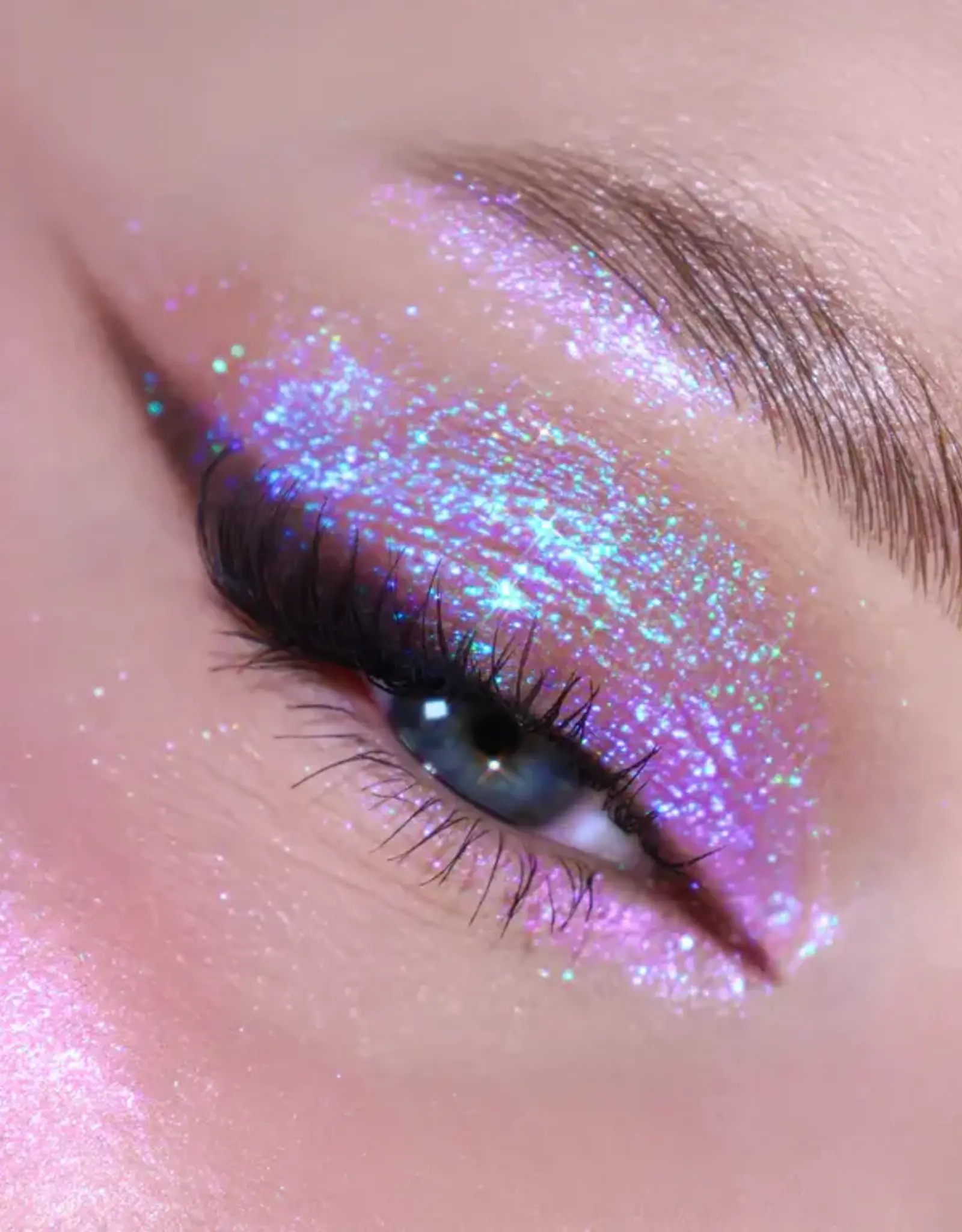 karla cosmetics Moody Cow Opal Moonstone Multichrome Loose Eyeshadow