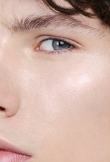 Madara organic skincare THE CONCEALER Luminous Perfecting Concealer: Latte 25 - 4ml