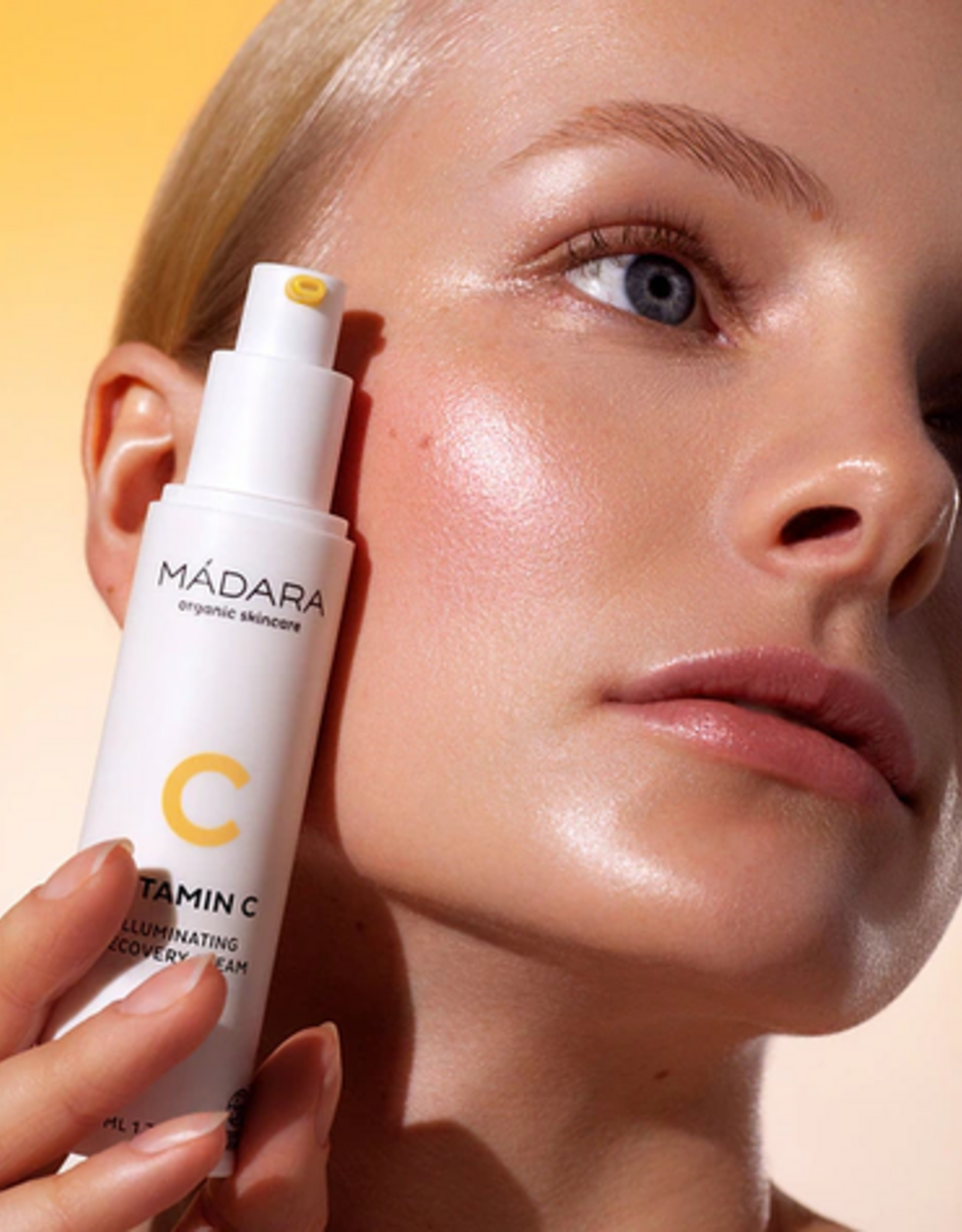 Madara organic skincare Vitamin C Illuminating Recovery Cream 50ml