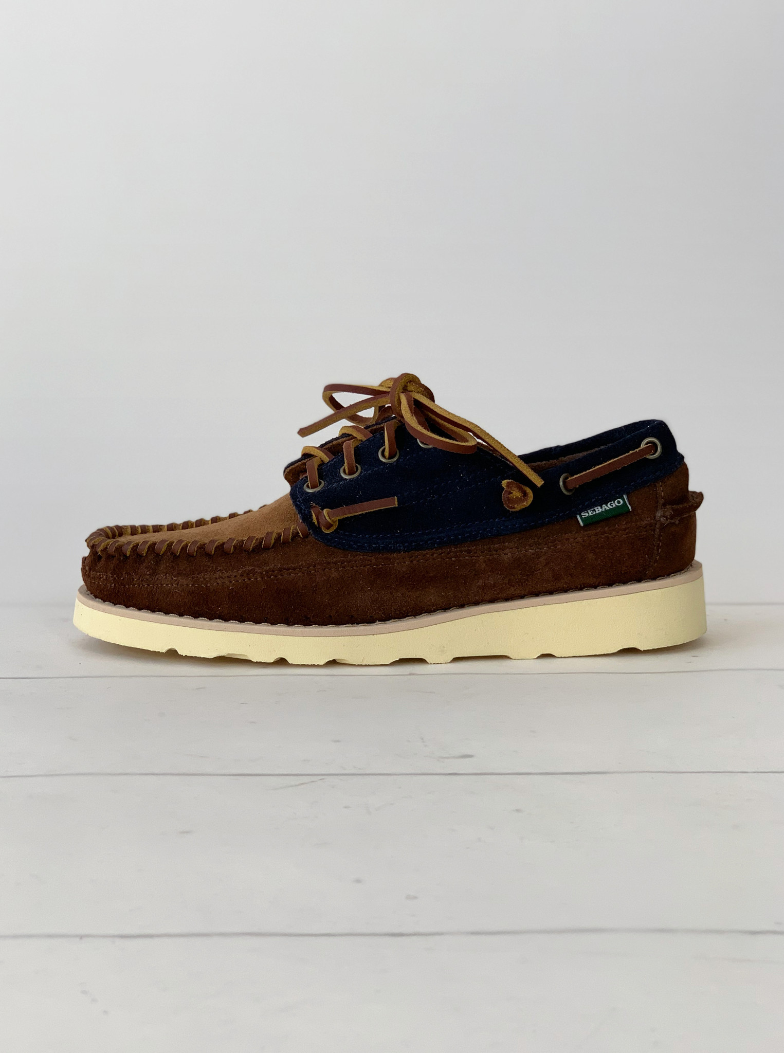 sebago cayuga