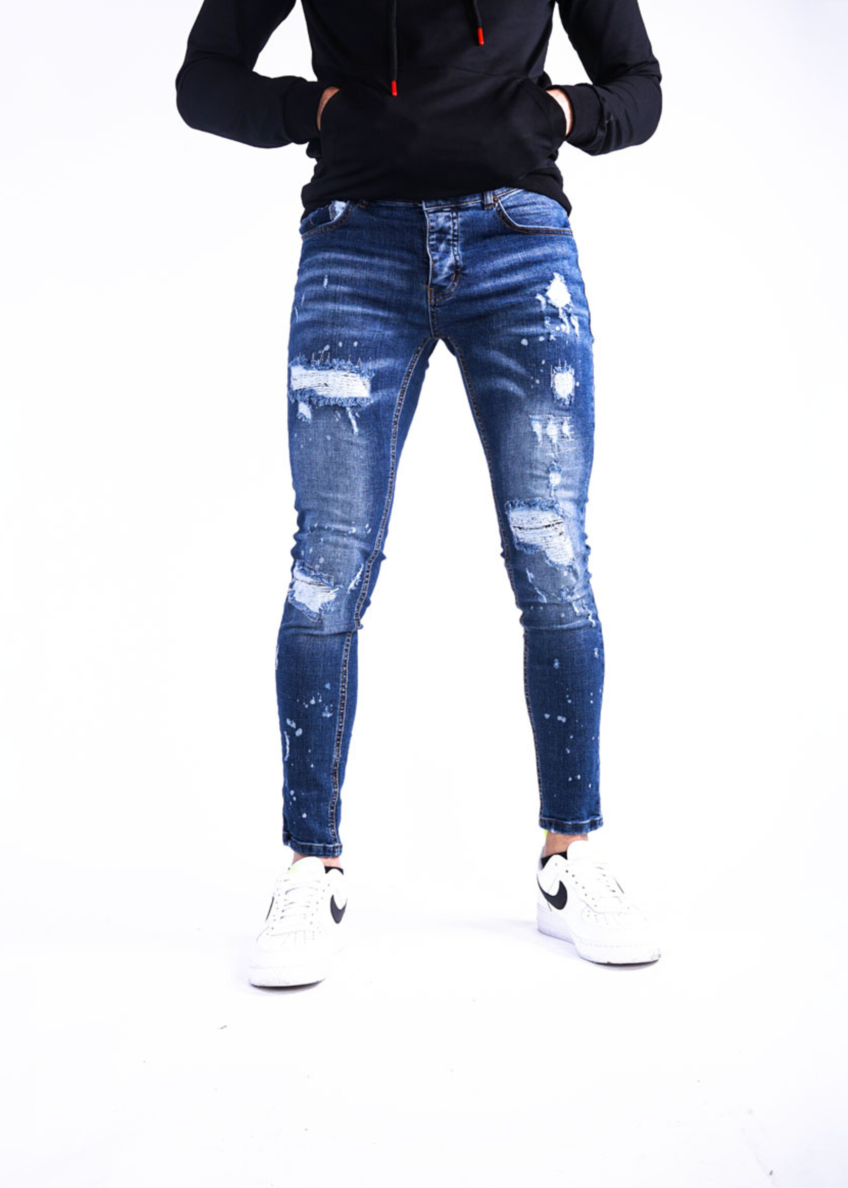Jeans met scheuren blauw
