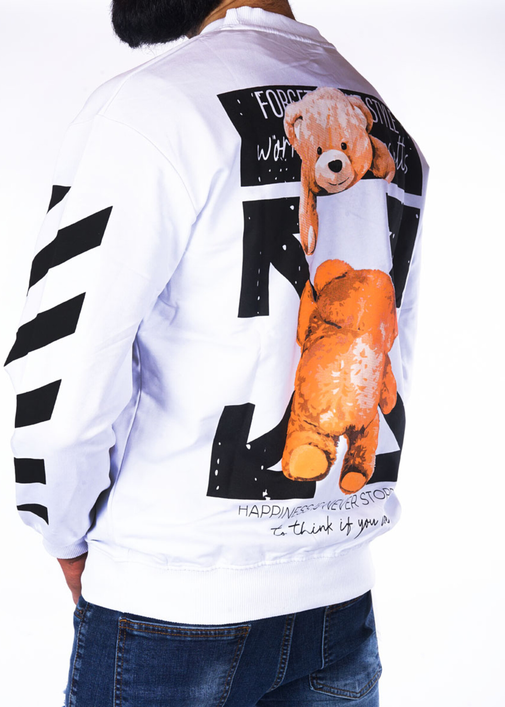 sweater white
