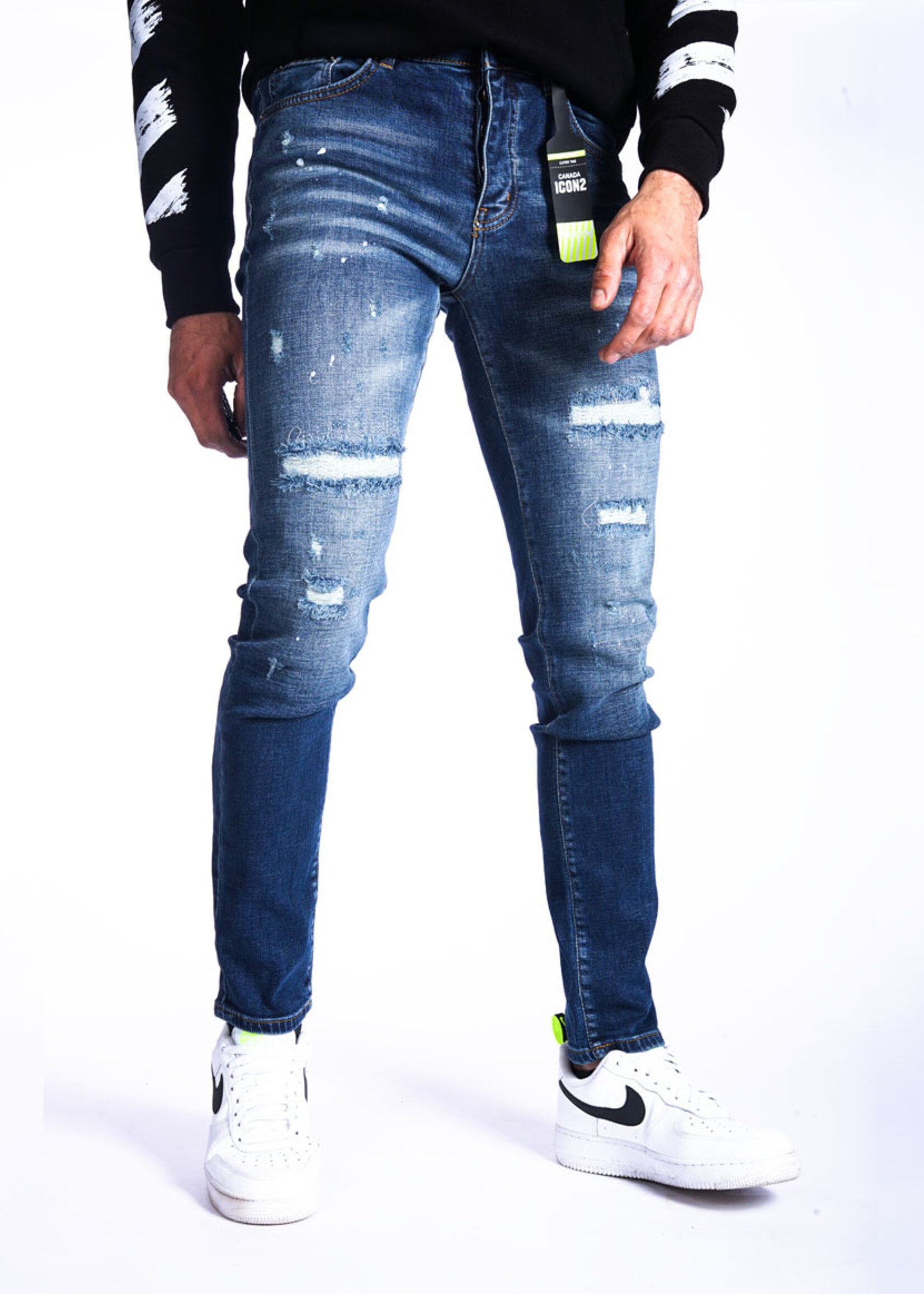 Jeans met scheuren - blauw
