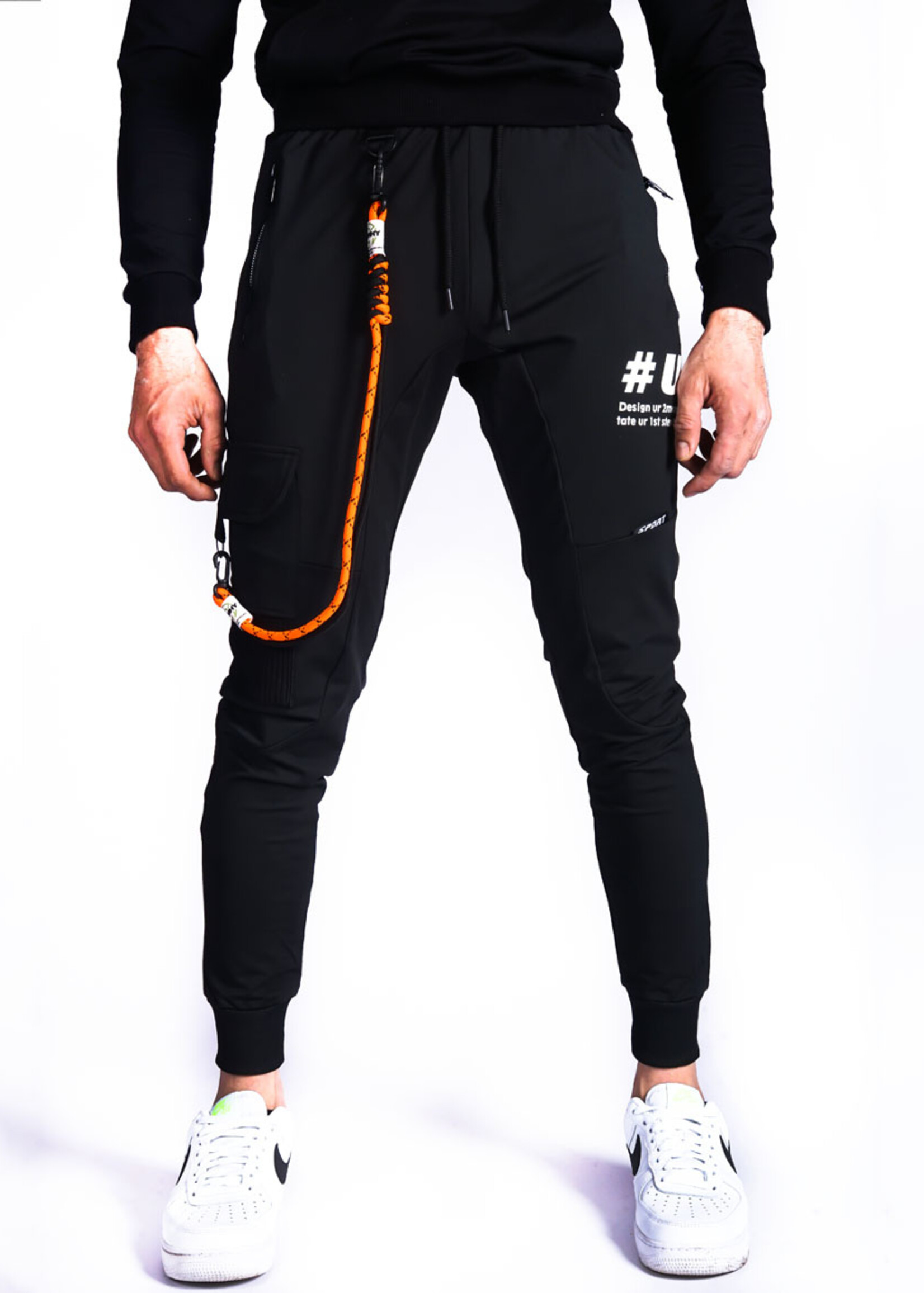 Joggingbroek met zijzak ZWART