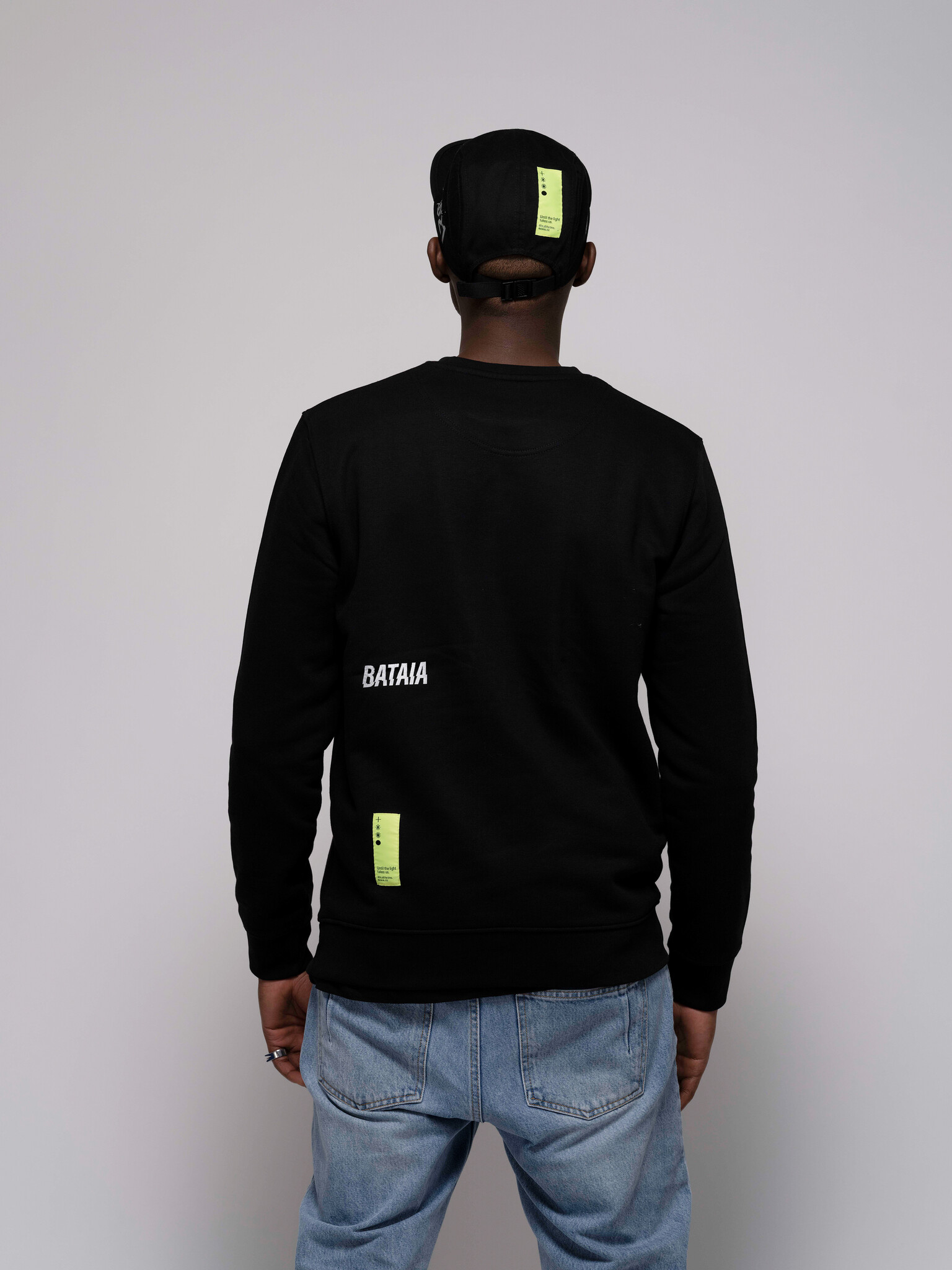 Bataia Until the Light Takes us - Sweater - Black