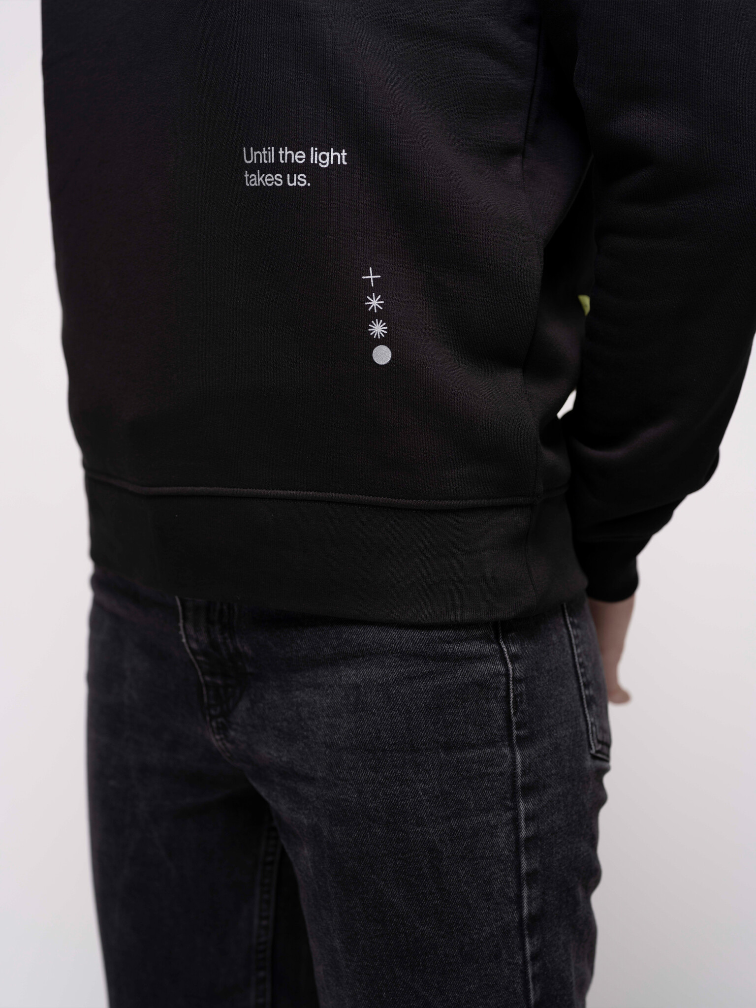 Bataia Until the Light Takes us - Sweater - Black