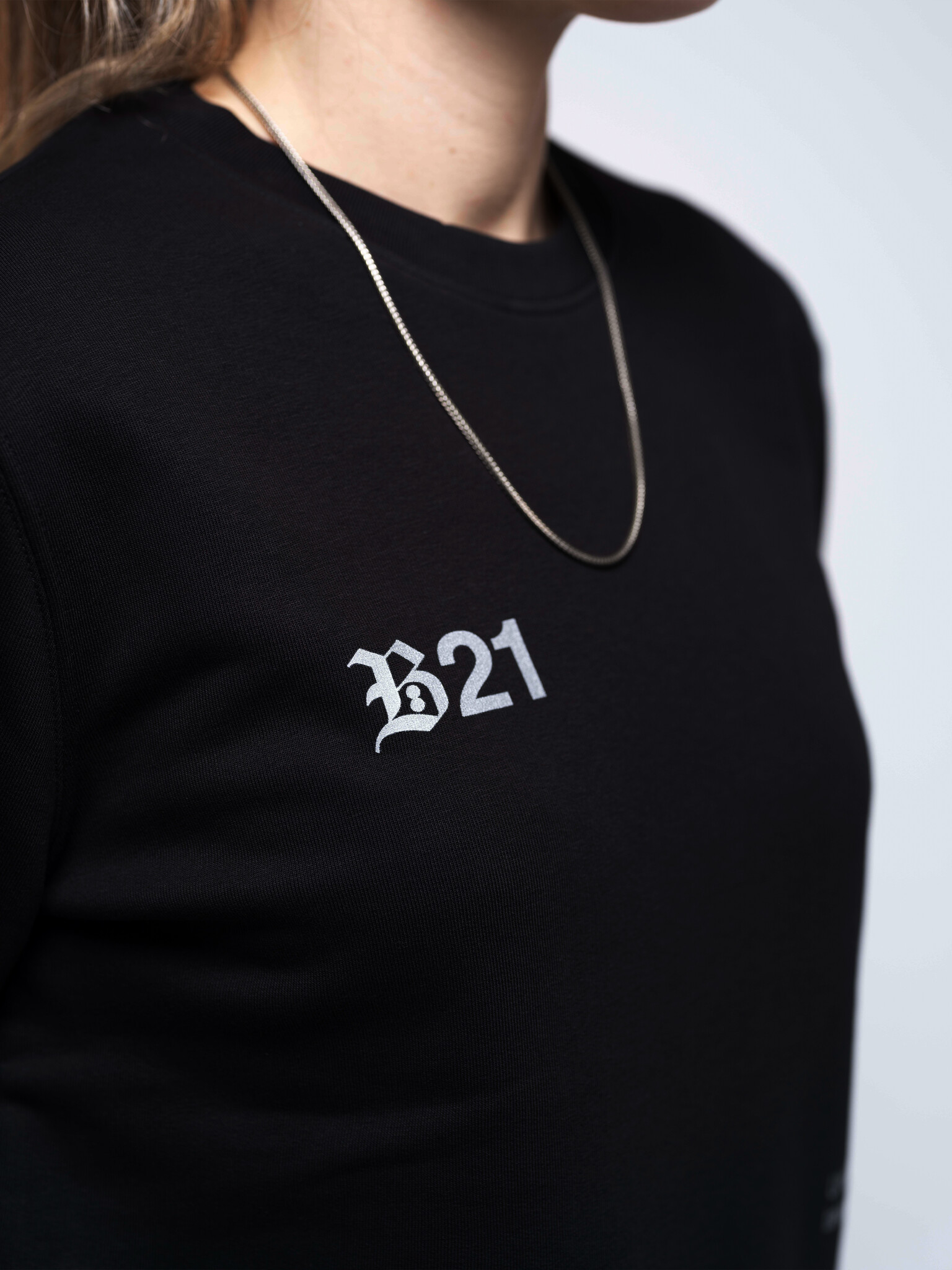 Bataia Until the Light Takes us - Sweater - Black