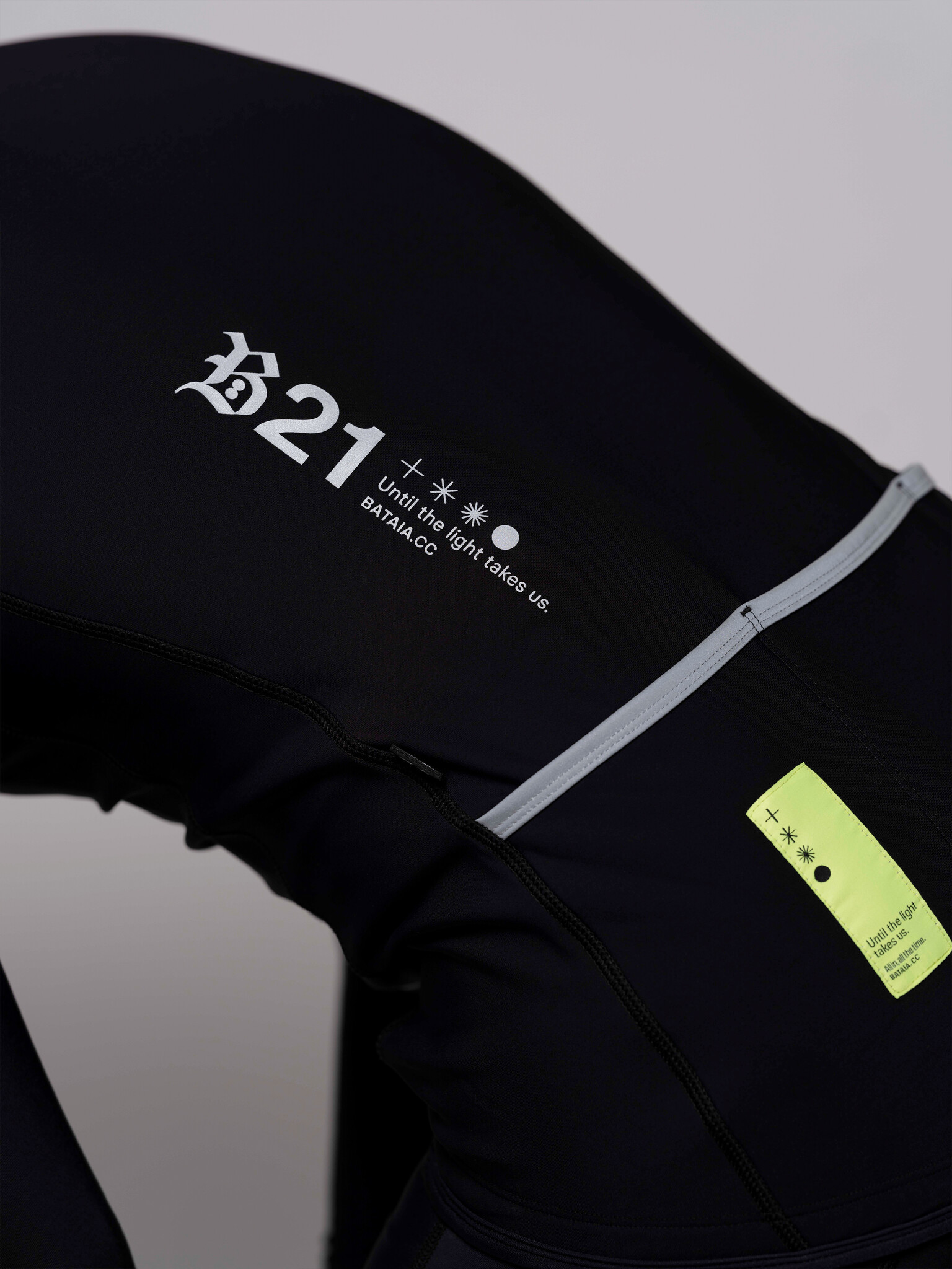 Bataia Until the Light Takes us - Trui lange mouwen