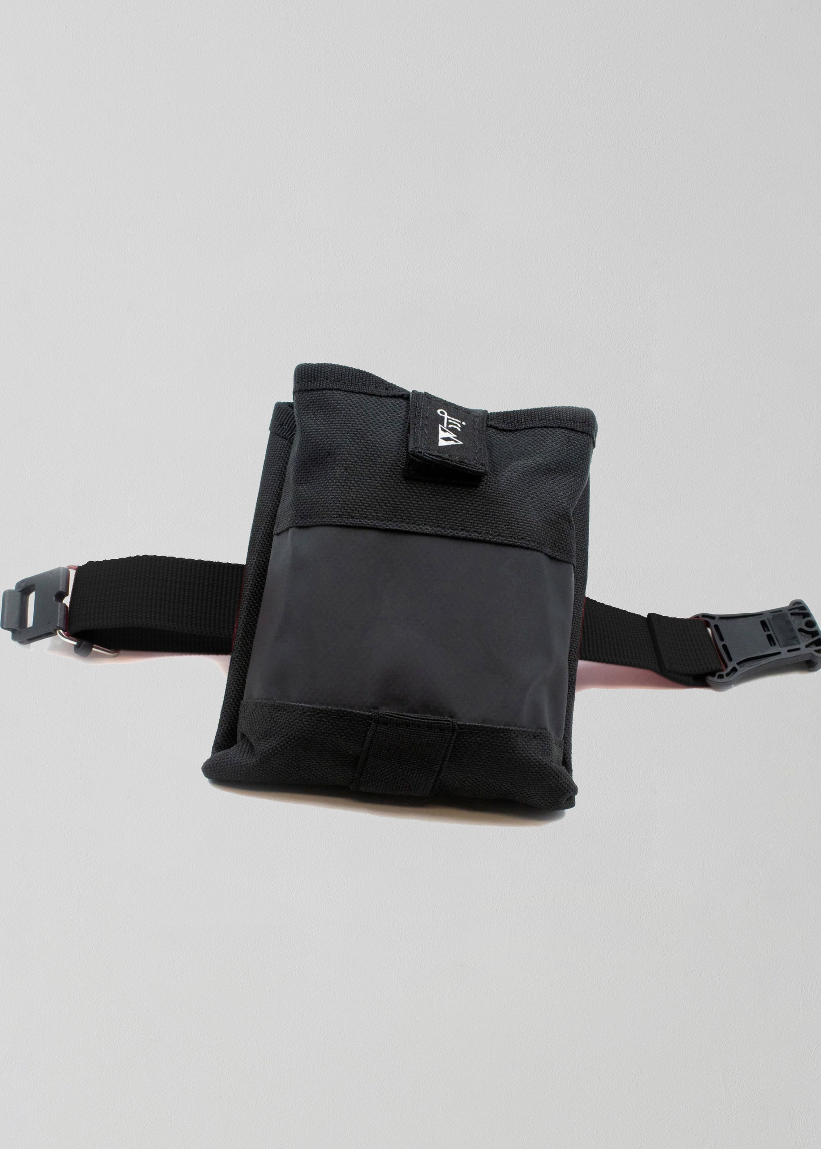 JRC Components Hokan Saddle Roll Bag 2.0 - Black