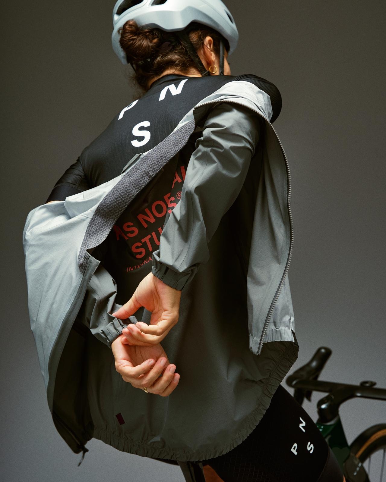 Pas Normal Studios Women's Mechanism Rain Jacket - Medium Grey