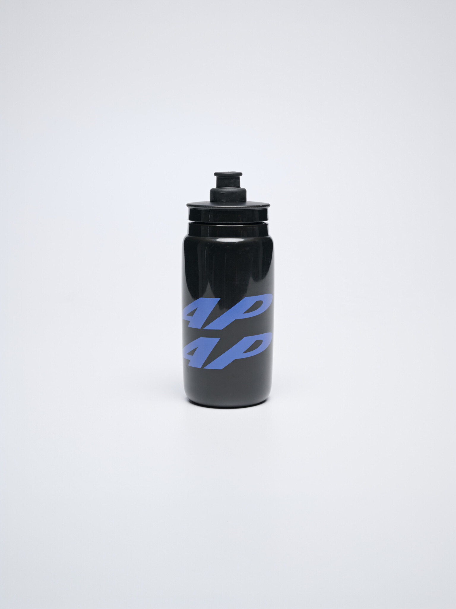 MAAP Emerge Bottle - Black/Amparo
