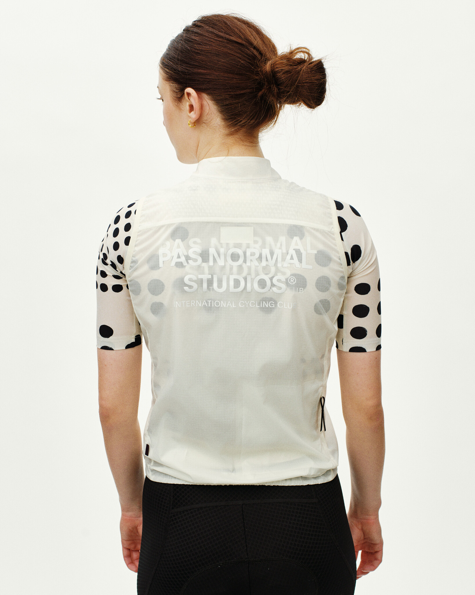 Pas Normal Studios Women's Essential Insulated Gilet - Off White