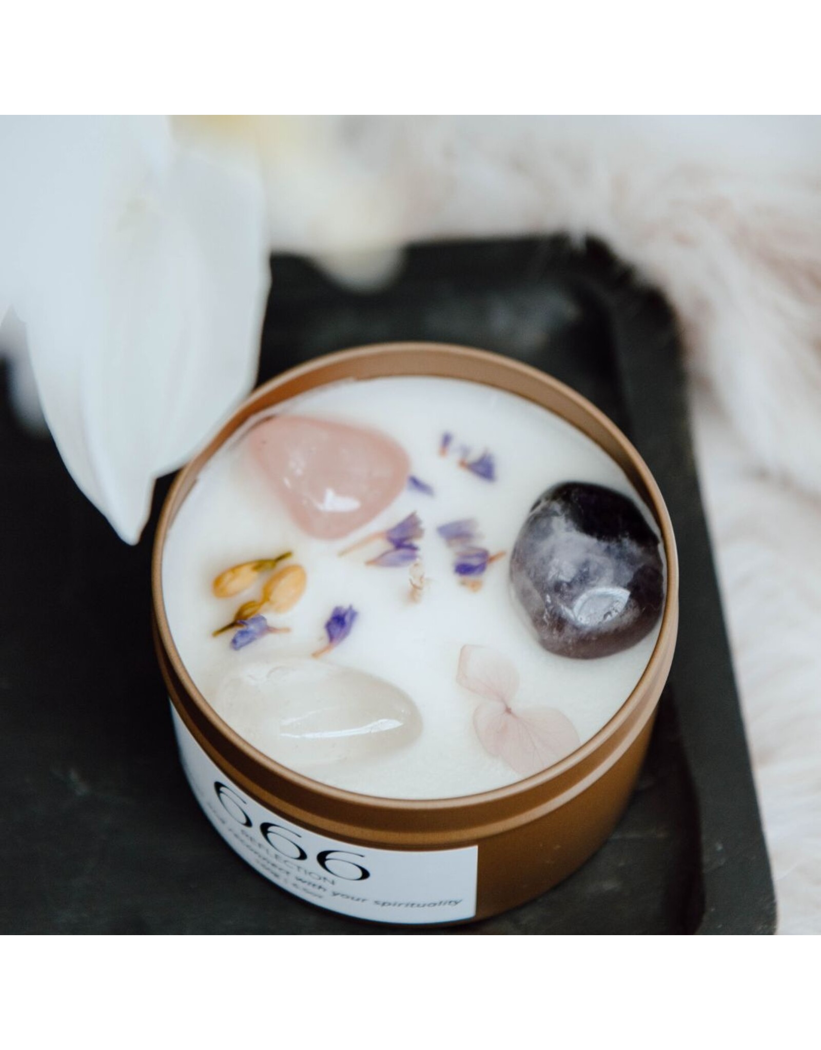 Geurkaars met edelstenen | 666 | Manifest Candle | ExclusJess