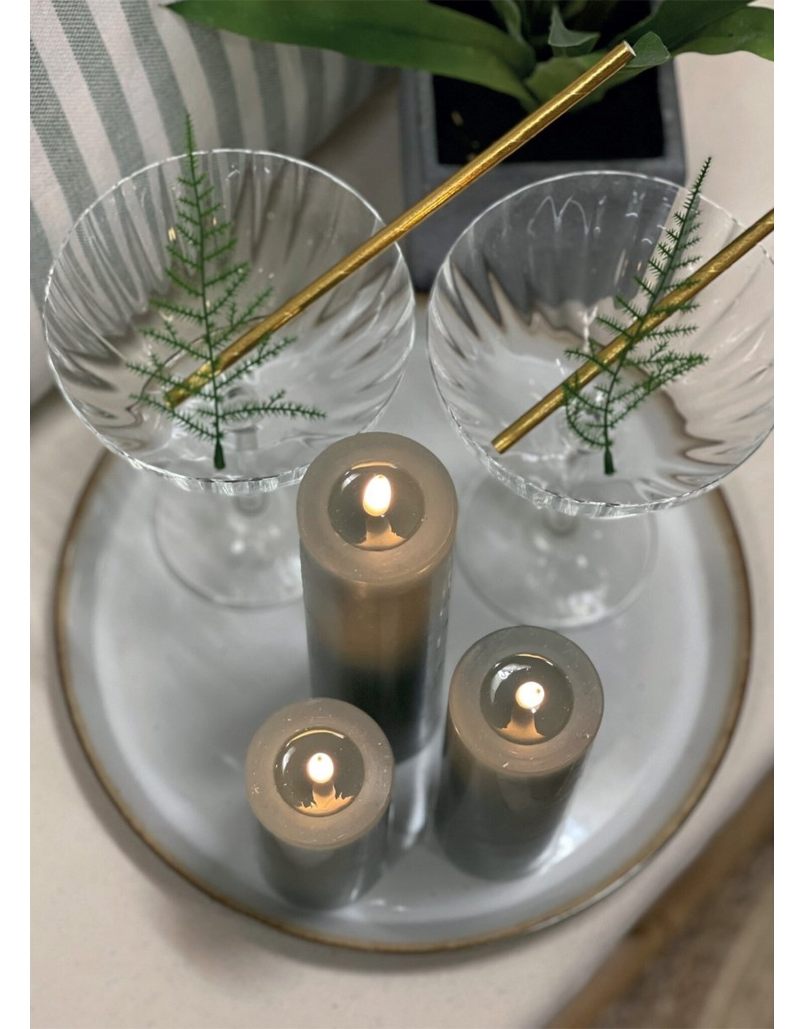 Deluxe Homeart Led kaars Led Stompkaars | 7.5 cm x  12,5 cm    | Sand | Deluxe Homeart