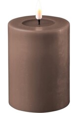 Deluxe Homeart Led kaars Led Stompkaars | 7.5 cm x  10 cm    | Mokka | Deluxe Homeart Deluxe Homeart Led kaars Led Stompkaars | 7.5 cm x  10 cm    | Mokka | Deluxe Homeart