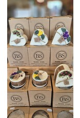 Beauty Scents geurkaarsen Soja geurkaars in hartvorm | met rozen knoppen | Beauty Scents