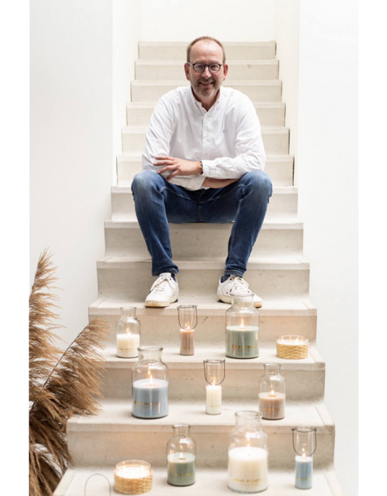 Home Society Kaars glas | Frank | Sand | Home Society