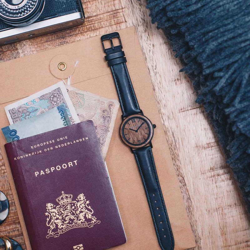 A combination of unique materials with a minimal design to create a timeless look. Each design features a combination beautifully grained wood and genuine leather straps. Inspired by todays women around the world, the globetrotter, the traveller, the entr