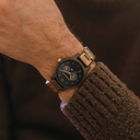 The CLASSIC Collection rethinks the aesthetic of a WoodWatch in a sophisticated way. The slim cases give a classy impression while featuring a unique a moonphase movement and two extra subdials featuring a week and month display. The CLASSIC Dark Forest i