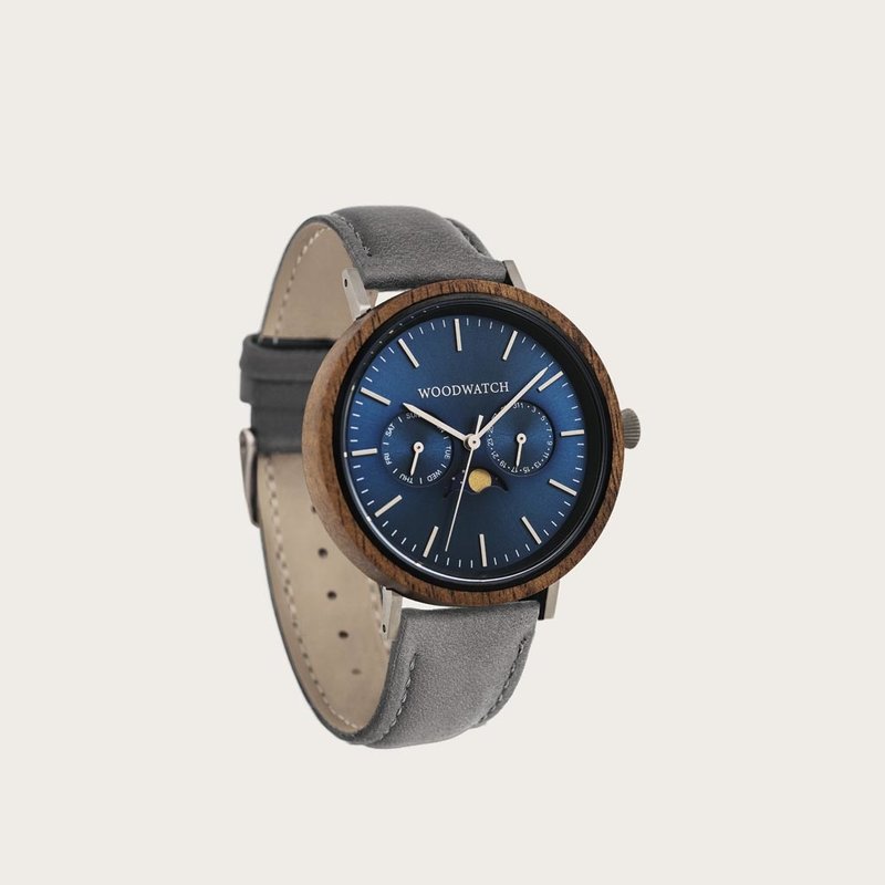The ELEMENT Collection is comprised of four unique designs in the WoodWatch range, showcasing a combination of 316 stainless steel and wood. The 41mm diameter Cobalt Acacia Grey watch features our characteristic moonphase movement and two subdials to disp