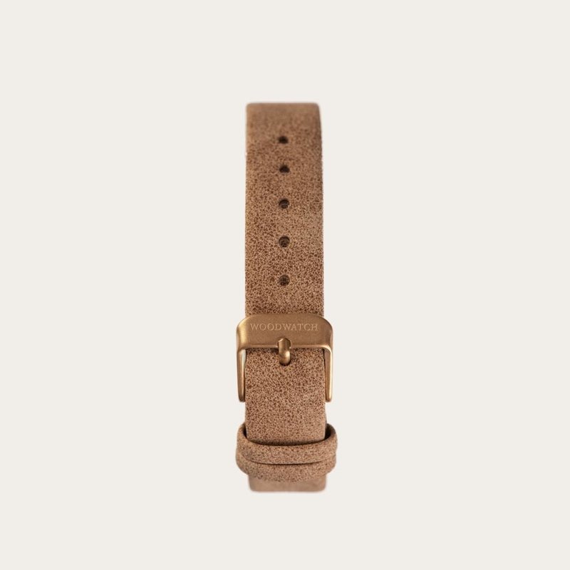 The Beige Band is made of vegan leather and a metal buckle clasp and is naturally died with a yellow hue. The Beige Band 14mm fits the Nordic Collection.