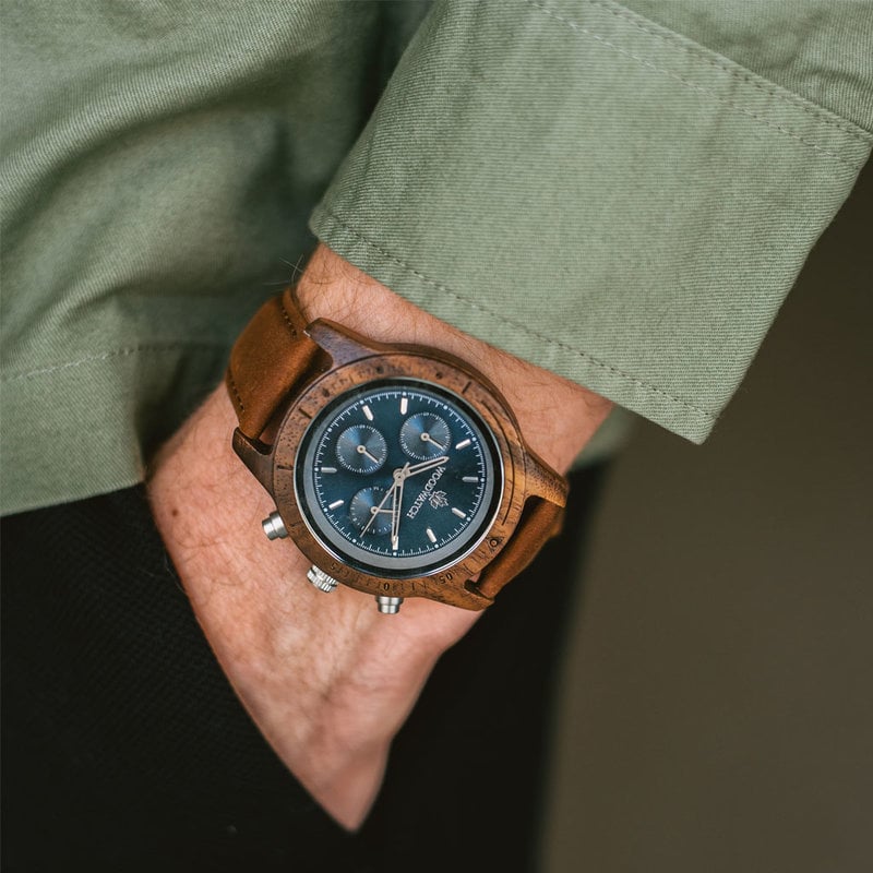 Sapphire Silver Pecan features a classic SEIKO VD54 chronograph movement, scratch resistant sapphire coated glass and pecan strap. Made from American Walnut Wood and handcrafted to perfection. The watch is available with a wooden strap or a leather strap.