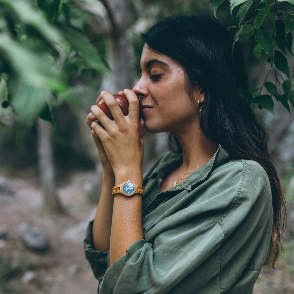 eco friendly watches connected with nature