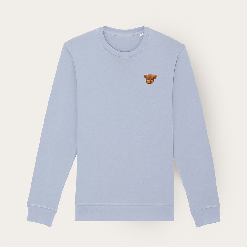 Soft unisex long-sleeved sweater with a round neck. Made of 85% organic cotton and 15% recycled polyester, featuring embroidered Harvey logo.