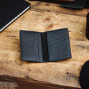 Premium wallet crafted from vegan cactus leather. Extremely soft and durable, made from cactus leaves from Mexico. Optimised for organisation, featuring 7 slots.