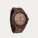 The CLASSIC Sailor has a classy slim case while featuring unique a moonphase movement and two extra subdials. The watch is made of East African Kosso Wood and features a blue dial and golden-colored details. Pair it perfectly with the ELLIPSE Clear BlueBl