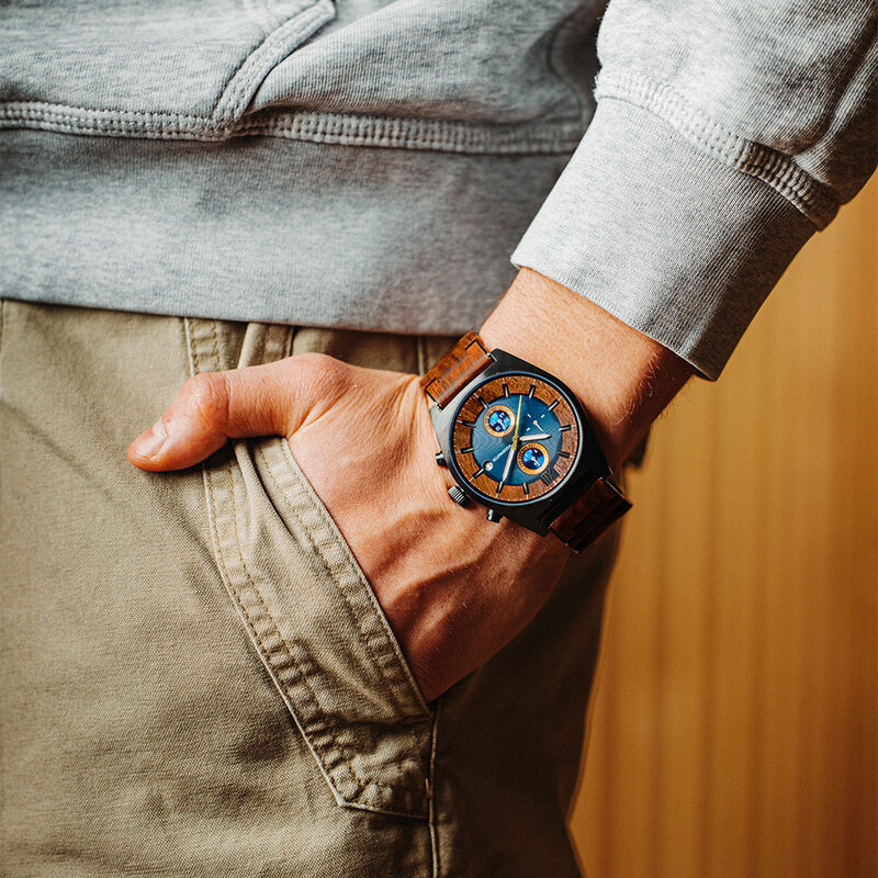 Oceanic is made of Kosso wood, featuring a blue dial.