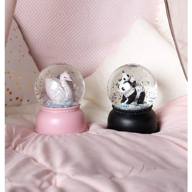 A Little Lovely Company Limited Edition Snow Globe Zwaan A Little Lovely Company