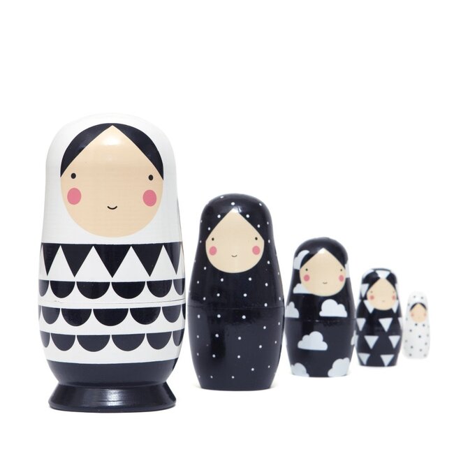 Petit Monkey Sketch Inc nesting dolls -babushka's- matroeska's zwart wit Petit Monkey