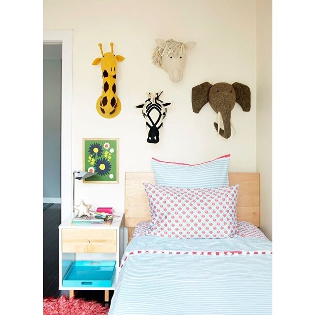 Fiona Walker Dierenkop Giraffe Geel van Fiona Walker