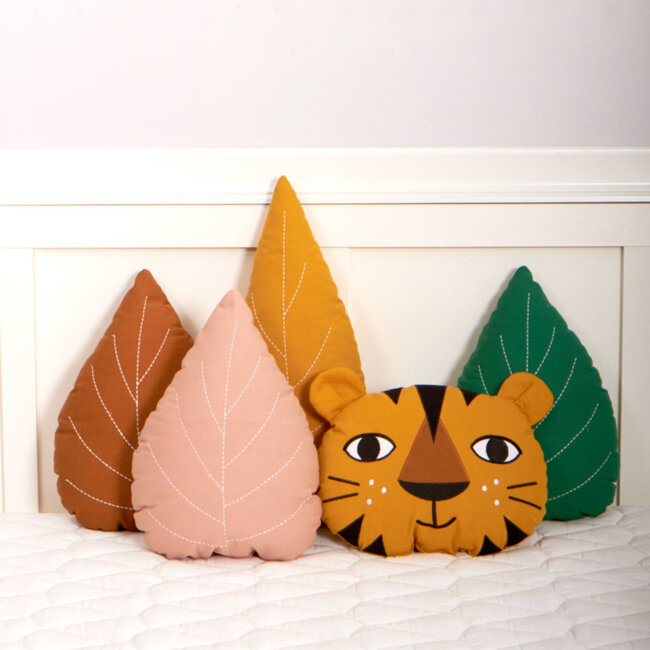 Roommate Kussen Kinderkamer Okergeel Blad Roommate